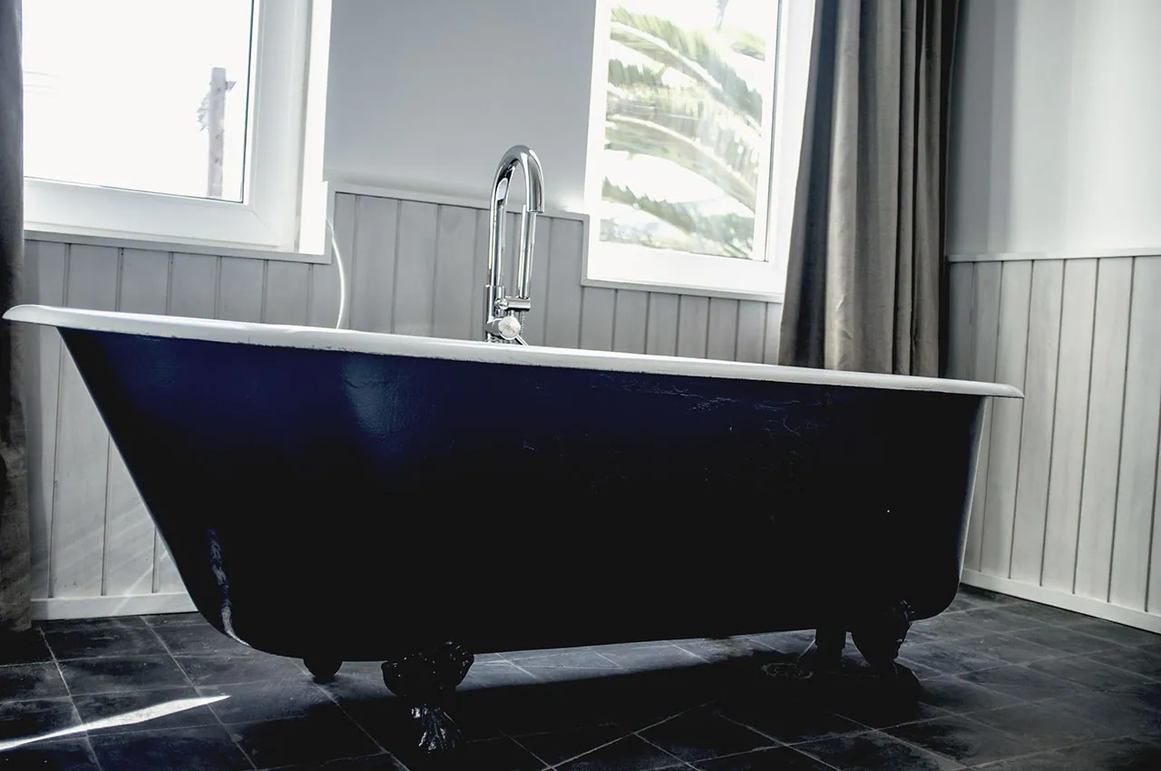 Tina exenta del baño Suite Deluxe